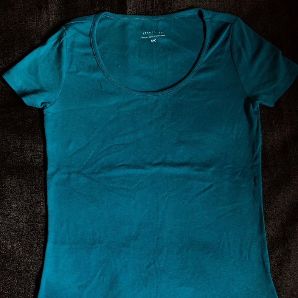 U-neck Shirt